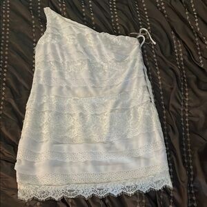 Elegant White Lace One-Shoulder Dress